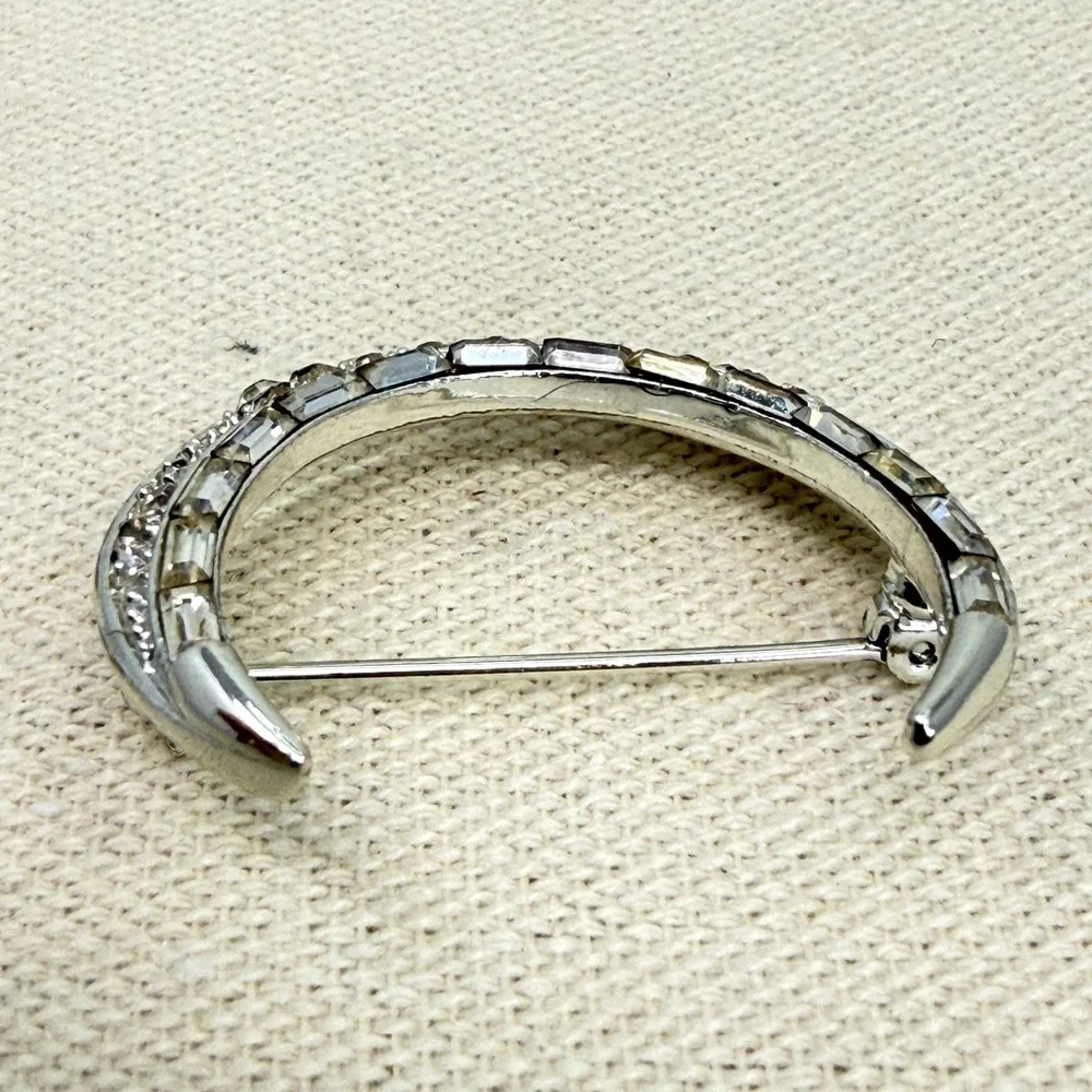Lisner Vintage Crescent Moon Brooch Silver Tone Baguette‎ Round Clear Rhinestone